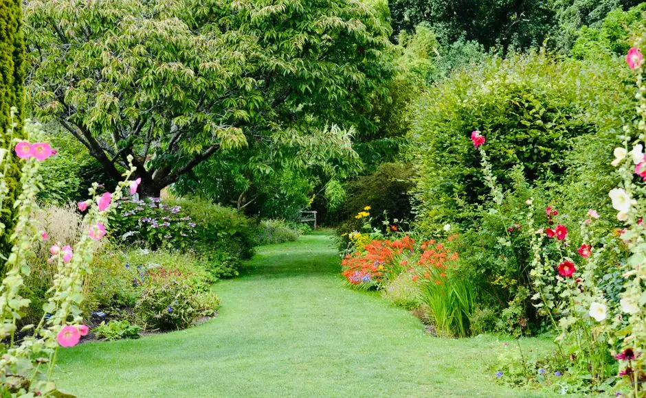 Garden at GODREJ CONNAUGHT ONE, Connaught Place, New Delhi