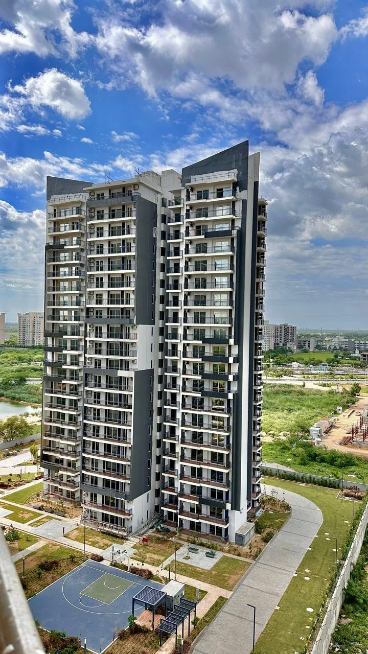 GODREJ MERIDIEN, Sector 106, Gurgaon — Photo 2